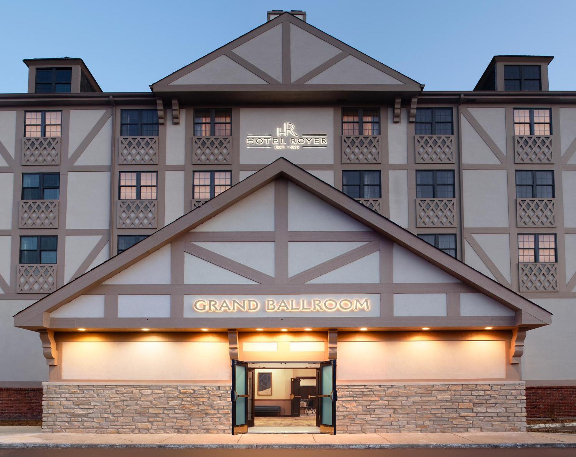 Hotel Royer Champaign-Urbana Bagian luar foto